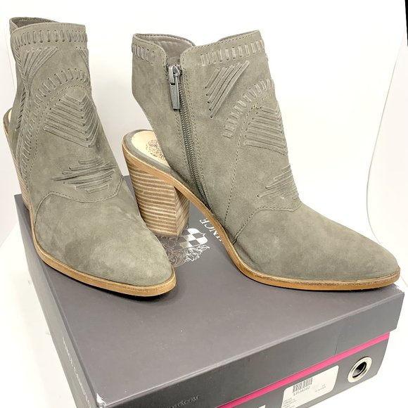 Vince Camuto Ankle Boots - Picture 3 of 8